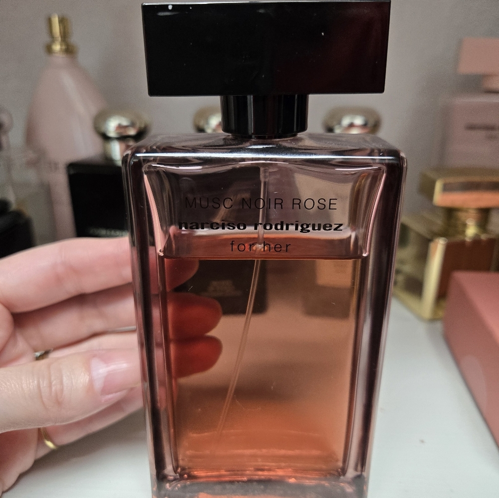 Narciso Rodriguez Musc Noir Rose 3.3